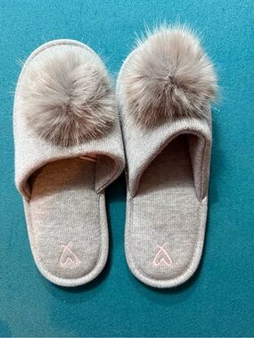 Victoria Secret Pom-Pom Slide Slippers - Light Gray